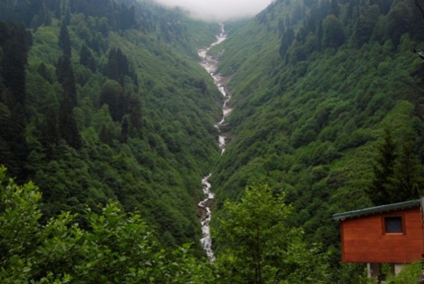 Gelin-tulu-waterfall