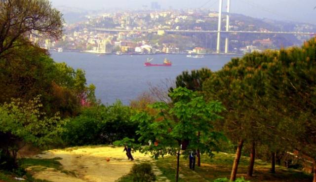 Fethi-Pasha-Park-Istanbul-1