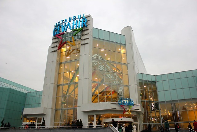Shopping-in-Istanbul1